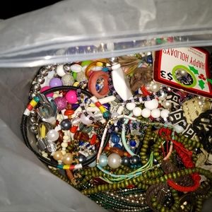 8lb jewelry grab bag